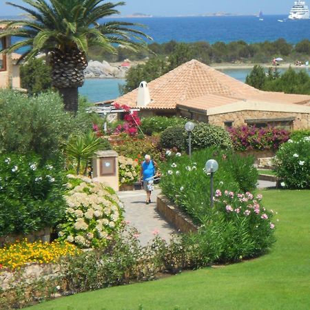Baia De Bahas - Apartments & Resort Marinella  Ngoại thất bức ảnh