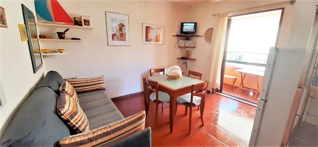 Baia De Bahas - Apartments & Resort Marinella  Ngoại thất bức ảnh