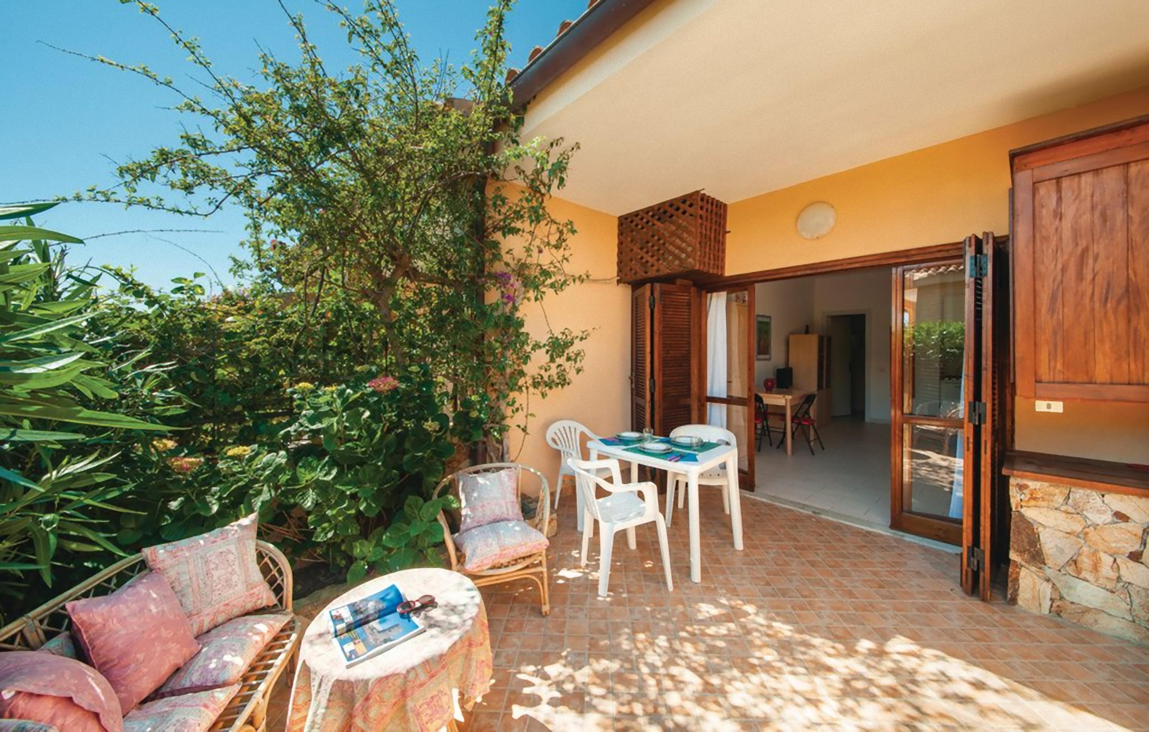 Baia De Bahas - Apartments & Resort Marinella  Ngoại thất bức ảnh
