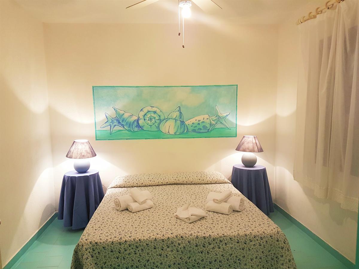 Baia De Bahas - Apartments & Resort Marinella  Ngoại thất bức ảnh